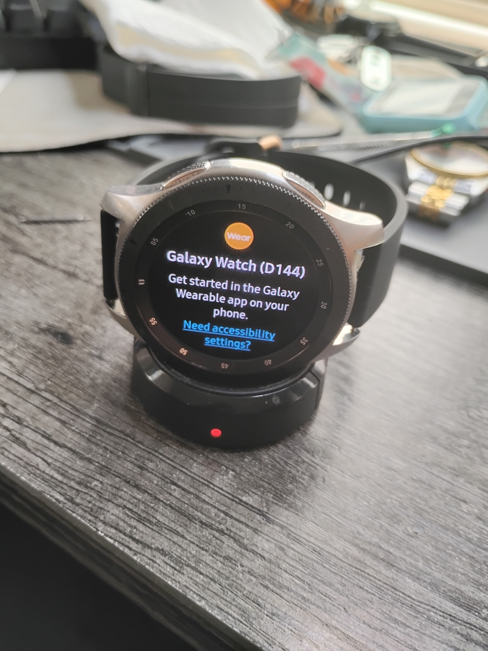 Samsung Galaxy Watch Silver with Black Band - Smartwatch